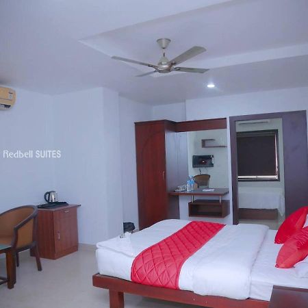 Redbell Suites Malapuram Малаппурам Екстер'єр фото